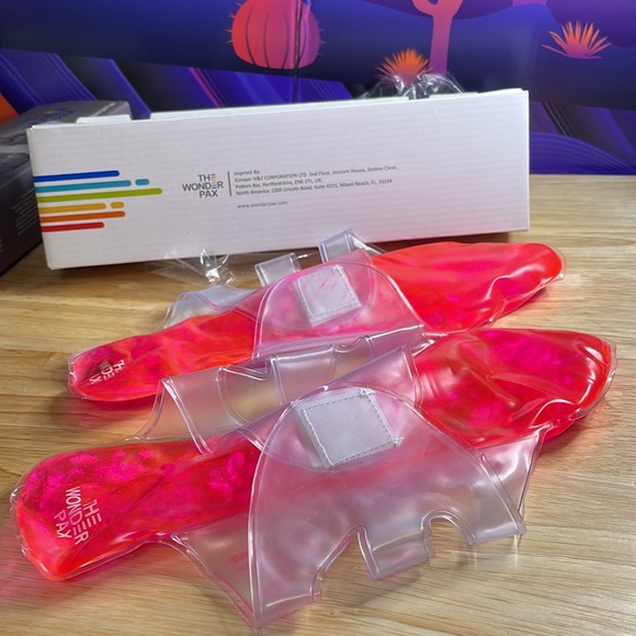 The WonderPax Reusable Cool/Warm Gel Pack FEET New In Box - Picture 6 of 10